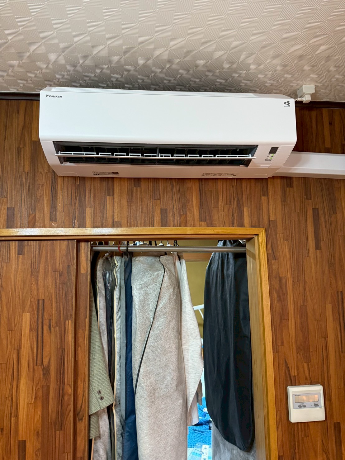 豊島区ビルエアコン新規取り付け